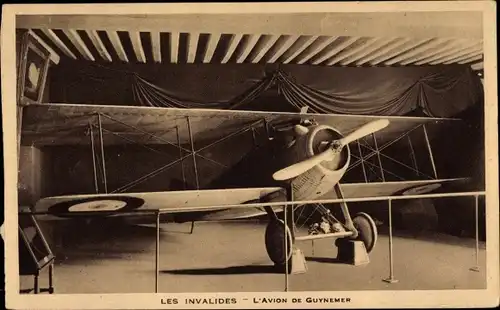 Ak Französisches Mitlitärflugzeug, les Invalides, l'Avion de Guynemer