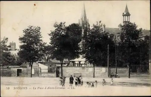 Ak Soissons Aisne, la Place d' Alsace-Lorraine