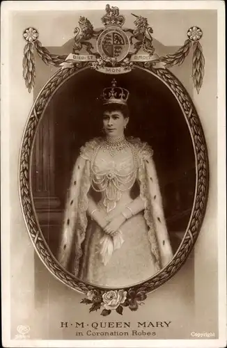 Passepartout Ak Queen Mary in Coronation Robes, Königin von Großbritannien, Portrait