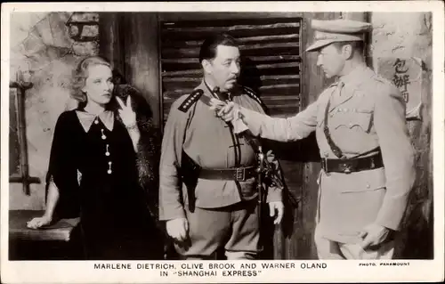 Ak Schauspielerin Marlene Dietrich, Shanghai Express, Clive Brook, Warner Oland