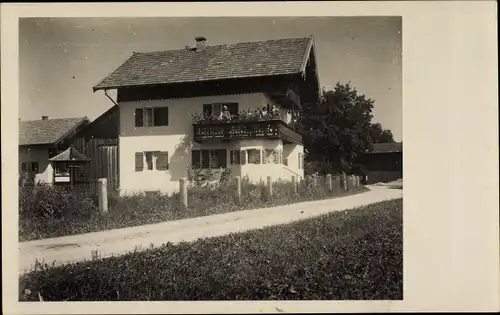 Foto Ak Berchtesgaden in Oberbayern, Wohnhaus, Straße