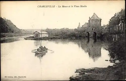 Ak Charleville Ardennes, la Meuse et le vieux Moulin, Ruderboot