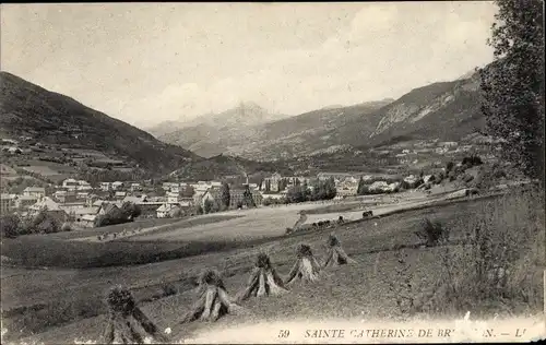 Ak Sainte Catherine de Br...n?, Landschaft, Talblick mit Ortschaft