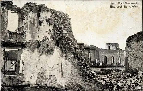 Ak Vaucourt Meurthe et Moselle, Blick auf die Kirche, Ruinen, Kriegszerstörungen, I. WK