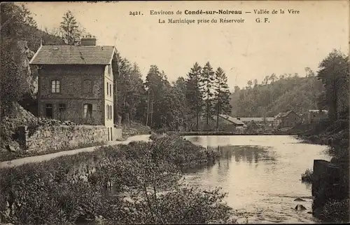 Ak Condé sur Noireau Calvados, La Martinique, Vallee de la Vere