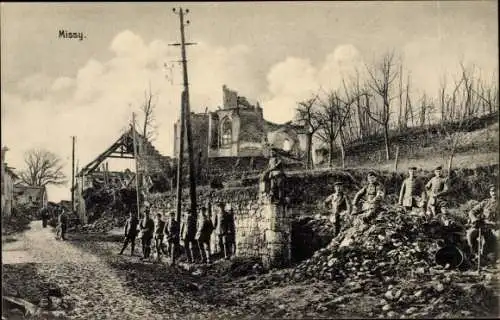 Ak Missy sur Aisne, Kriegszerstörungen 1. WK, Soldaten, Ruinen, Kirche