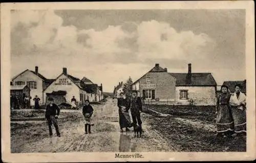 Ak Menneville Aisne, Straßenpartie, Häuser, Anwohner