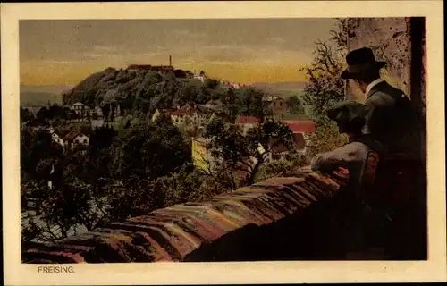 Ak Freising in Oberbayern, Blick auf den Ort