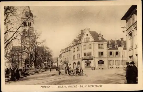 Ak Munster Münster Elsass Haut Rhin, Place du Marche, Eglise Protestante