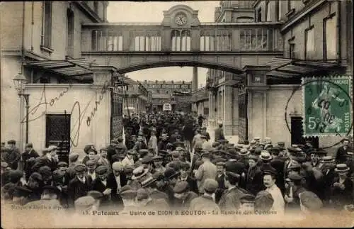 Ak Puteaux Hauts de Seine, Usine de Dion & Bouton, La Rentree des Ouvriers