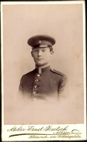 CdV Deutscher Soldat in Uniform, Engelmann, Portrait, Neisse