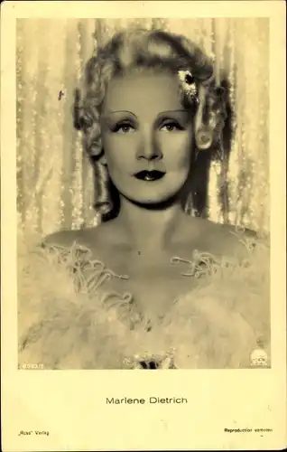 Ak Schauspielerin Marlene Dietrich, Portrait, Ross Verlag Nr. 8523/1