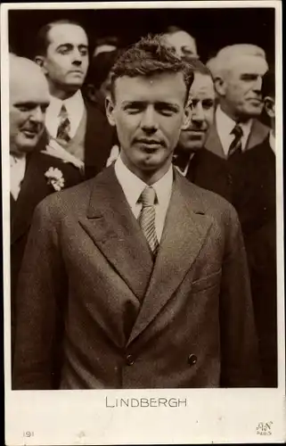 Ak Charles Lindbergh, US Amerikanischer Flugpionier, Erste Alleinüberquerung des Atlantiks, Portrait