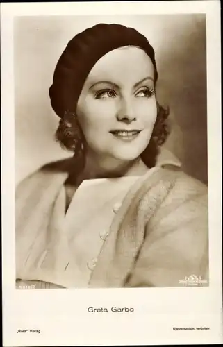 Ak Schauspielerin Greta Garbo, Portrait