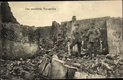 Ak Varnéville Meuse, Kriegszerstörungen I. WK, Deutsche Soldaten, Trümmer