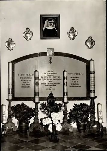 Ak Sachsenkamm in Oberbayern, Kloster Reutberg, Grab der erw. Schwester M. Fidelis Weiss