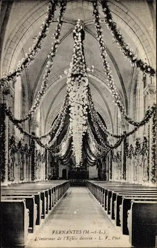 Ak Vernantes Maine et Loire, Intérieur de l'Église décorée