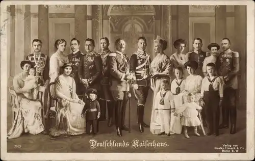 Ak Deutsches Kaiserhaus unter Kaiser Wilhelm II., Auguste Viktoria, Gruppenportrait, Liersch 7163