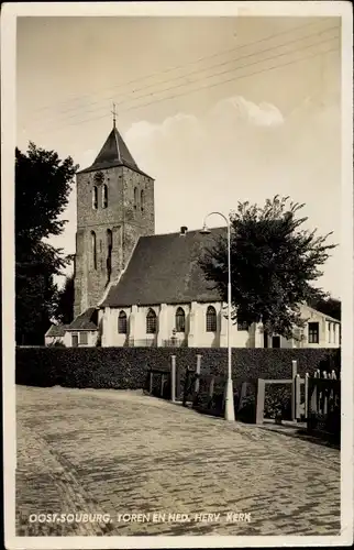 Ak Oost Souburg Zeeland, Toren en Ned. Herv. Kerk