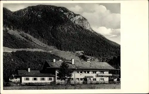 Ak Brunnhof Josefstal Schliersee, Jugendherberge, Bergmassiv