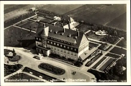 Ak Schneeberg im Erzgebirge, Fliegeraufnahme Rheumaheilstätte