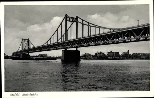 Ak Krefeld am Niederrhein, Blick auf die Rheinbrücke, Blick auf den Ort