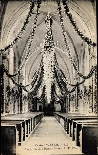 Ak Vernantes Maine et Loire, Intérieur de l'Église décorée