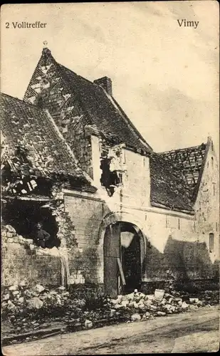 Ak Vimy Pas de Calais, Kriegszerstörungen I. WK, 2 Volltreffer