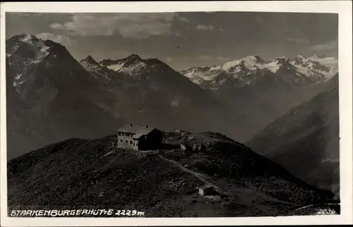 Ak Neustift im Stubaital in Tirol, Starkenburger Hütte