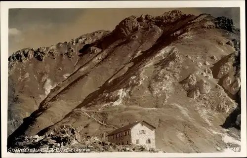 Ak Neustift im Stubaital in Tirol, Starkenburger Hütte