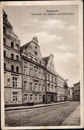 Ak Stralsund in Mecklenburg Vorpommern, Fährstraße mit Scheele- und Schillhaus