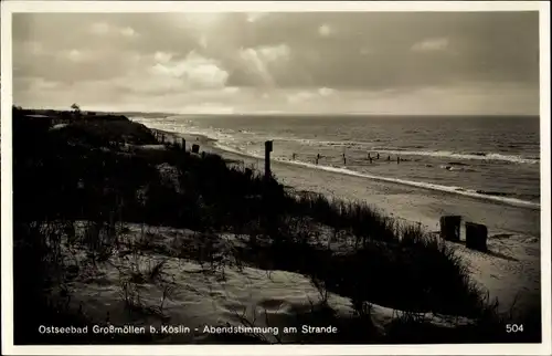 Ak Mielno Großmöllen Pommern, Abendstimmung am Strande