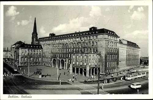 Ak Bochum im Ruhrgebiet, Rathaus, Straßenbahn