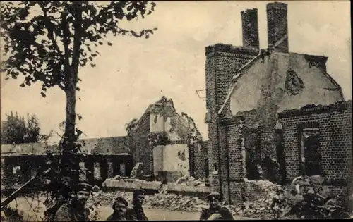 Ak Le Maisnil Nord, Ruine, Kriegszerstörung I. WK