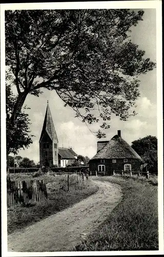 Ak Nebel auf der Insel Amrum Nordfriesland, Kirche, Reetdachhaus