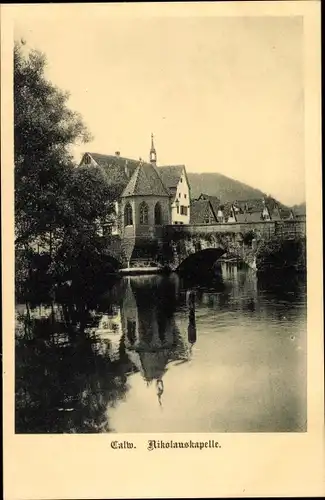 Ak Calw im Nordschwarzwald, Nikolauskapelle, Flusspartie