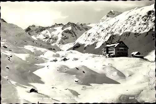 Ak Neustift im Stubaital in Tirol, Blick auf die Franz Sennhütte, Gebirgspartie