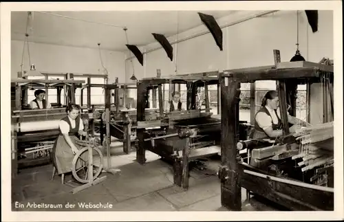 Foto Ak Bückeburg, Landfrauen- u. Webschule, Arbeitsraum