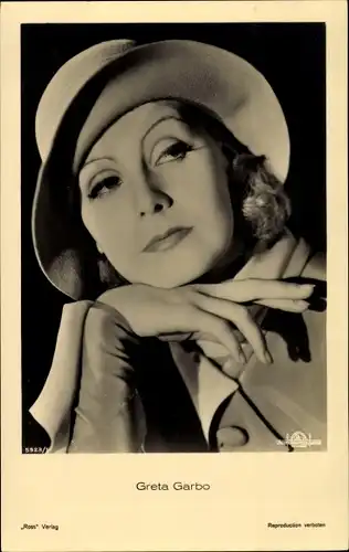 Ak Schauspielerin Greta Garbo, Portrait, Ross Verlag 5923/1