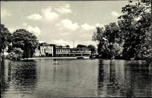 Ak Neumünster in Holstein, Partie am Teich