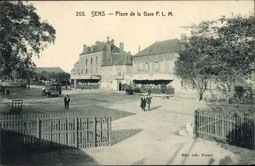 Ak Sens Yonne, Place de la Gare