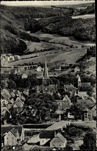 Ak Lügde im Weserbergland, Blick vom Osterberg auf den Ort