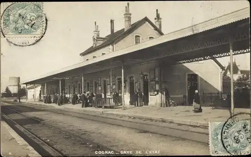 Ak Cognac Charente, Gare de l'Etat, Bahnhof, Gleisseite