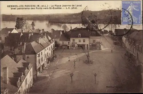 Ak Gennes Maine et Loire, Les Rosiers, La Place Jeanne de Laval