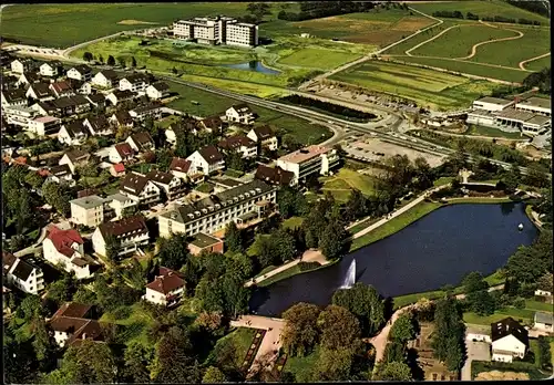 Ak Horn Bad Meinberg Teutoburger Wald, Kurparksee, Sanatorien, Kurklinik am Park, Bewegungszentrum