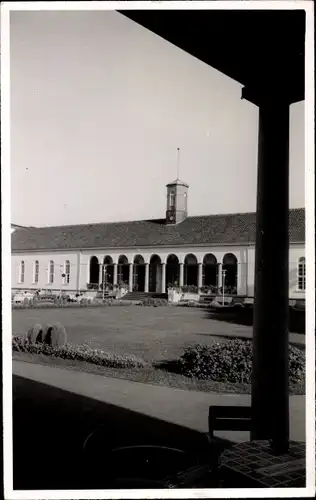 Foto Ak Norderney in Ostfriesland, Am Kurhaus