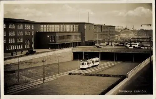 Ak Duisburg im Ruhrgebiet, Bahnhof, Straßenbahn