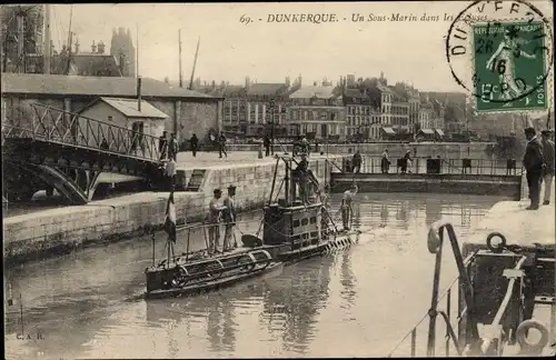 Ak Dunkerque, Un Sous Marin dans les Ecluses, Französisches U Boot