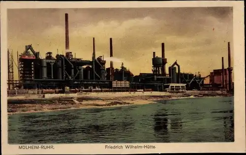 Ak Mülheim an der Ruhr, Blick auf die Friedrich Wilhelm Hütte, Schornsteine