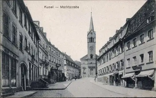 Ak Kusel am Kuselbach Rheinland Pfalz, Marktstraße, Kirche